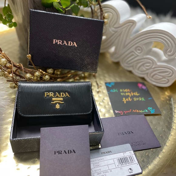 🌸PRICE FiRM🌸Prada 6 Key holder - Picture 3 of 16